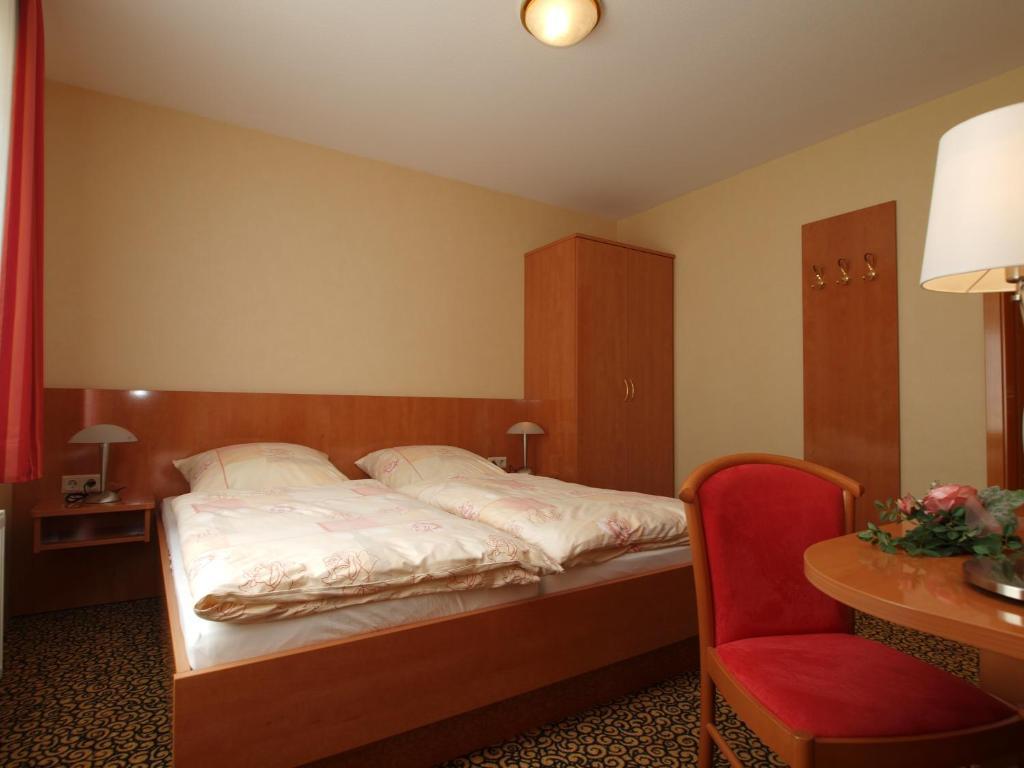 Hotel Matthias Gnarrenburg Номер фото